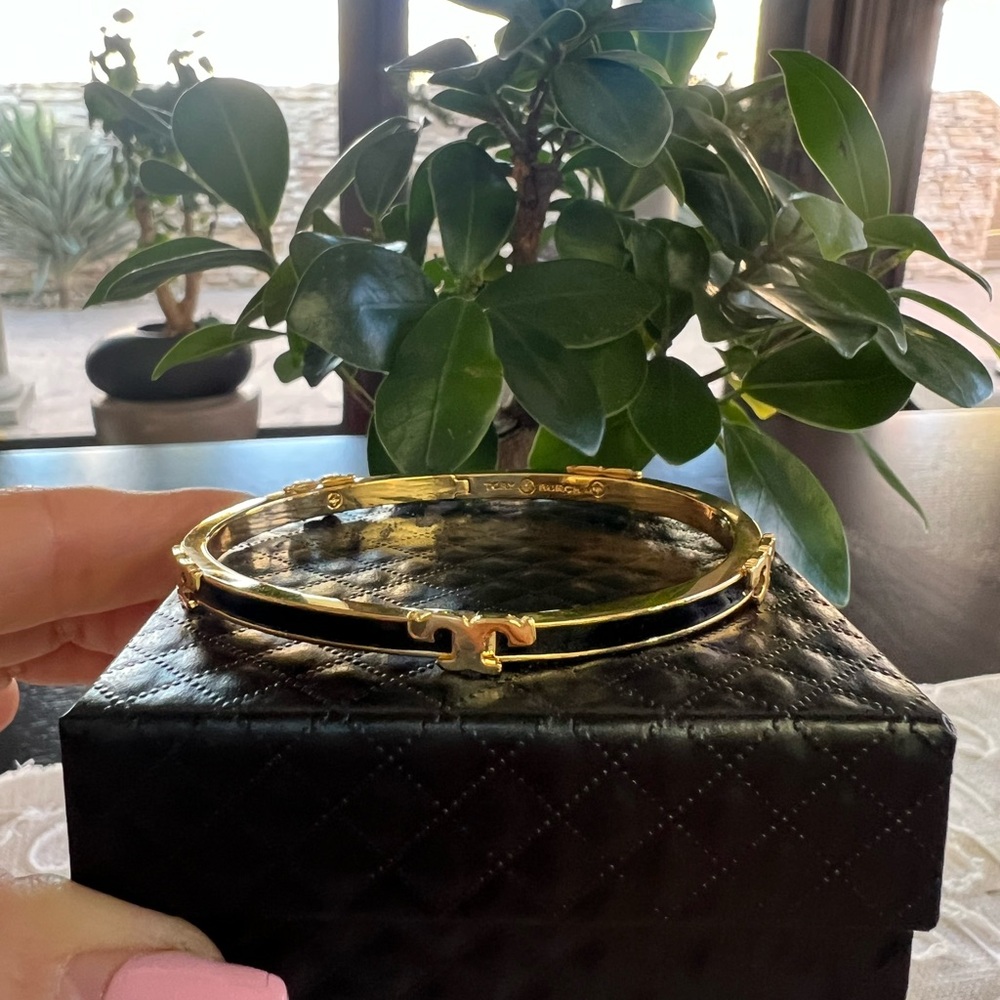 Tory Burch Gold Double-Logo Slim Bangle Bracelet